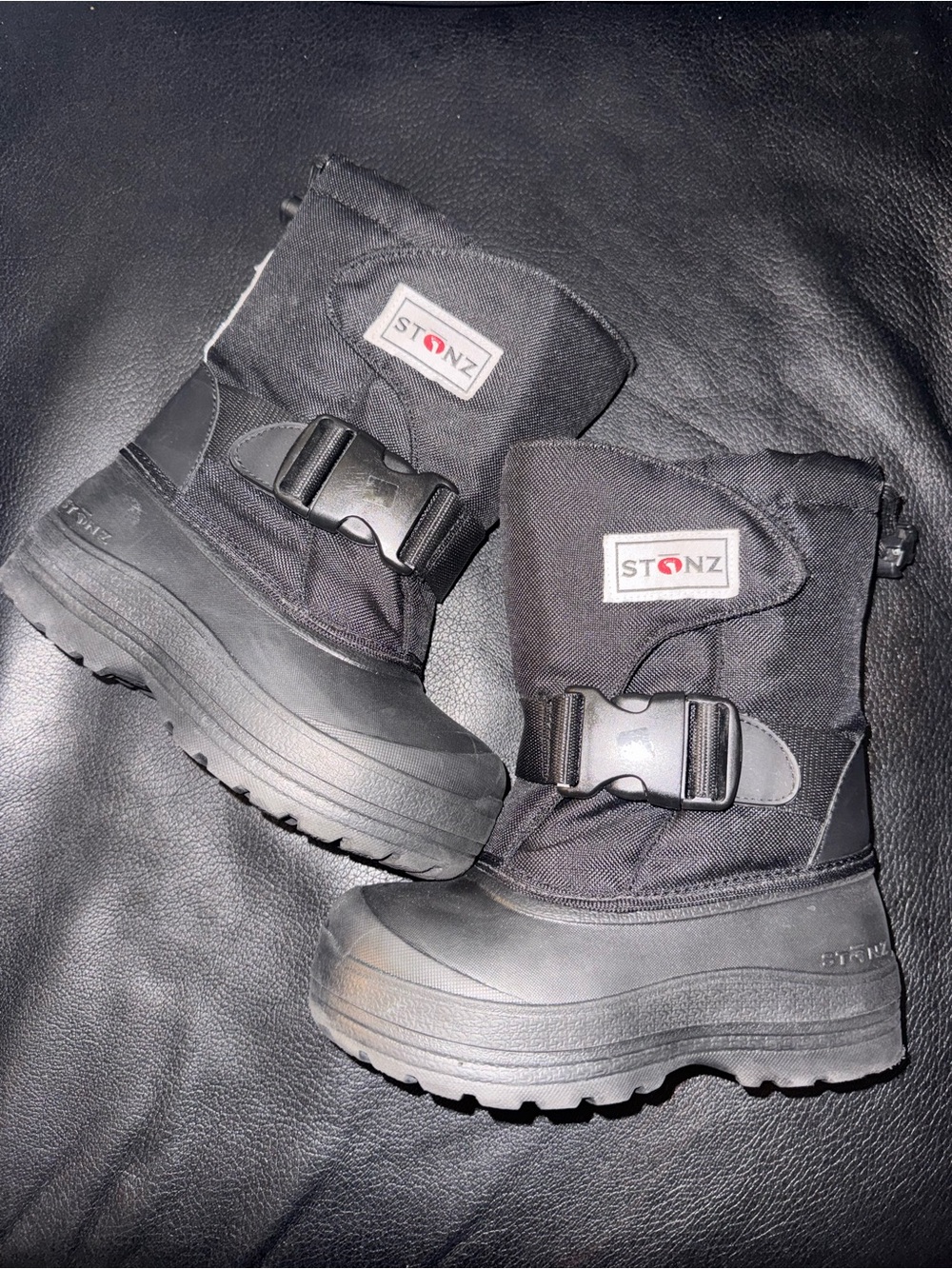 Stonz ‘Trek’ Kids Black Snow Boots - 11Y Made in Canada- Warmth Level up to -50